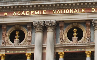 パリ・オペラ座・ベートーヴェンとモーツァルトの像
