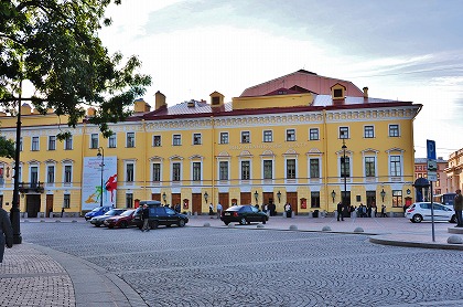 サンクトペテルブルグ ミハイロフスキー劇場