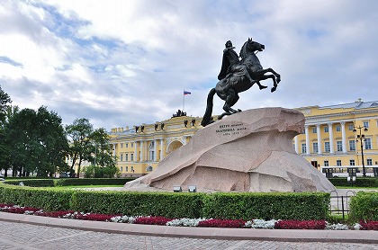 サンクトペテルブルグ 元老院広場 青銅の騎士